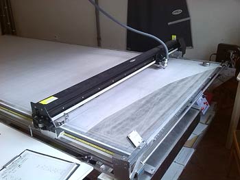 Laserový řezací plotr